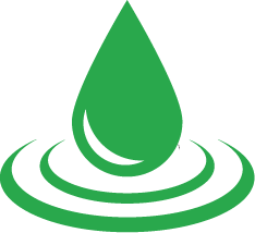 Mulch im Garten minimiert die Wasserverdunstung.