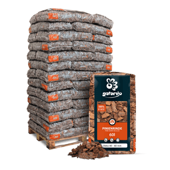 Stapel von Pinienrinde-Säcken auf einer Palette, geeignet für Gartenbau und Dekoration. Jeder Sack enthält 60 Liter. Markenname "Galanio". Text auf dem Sack: "100% Pinie, Pinienrinde, 60L, Deko 40-60 mm".
