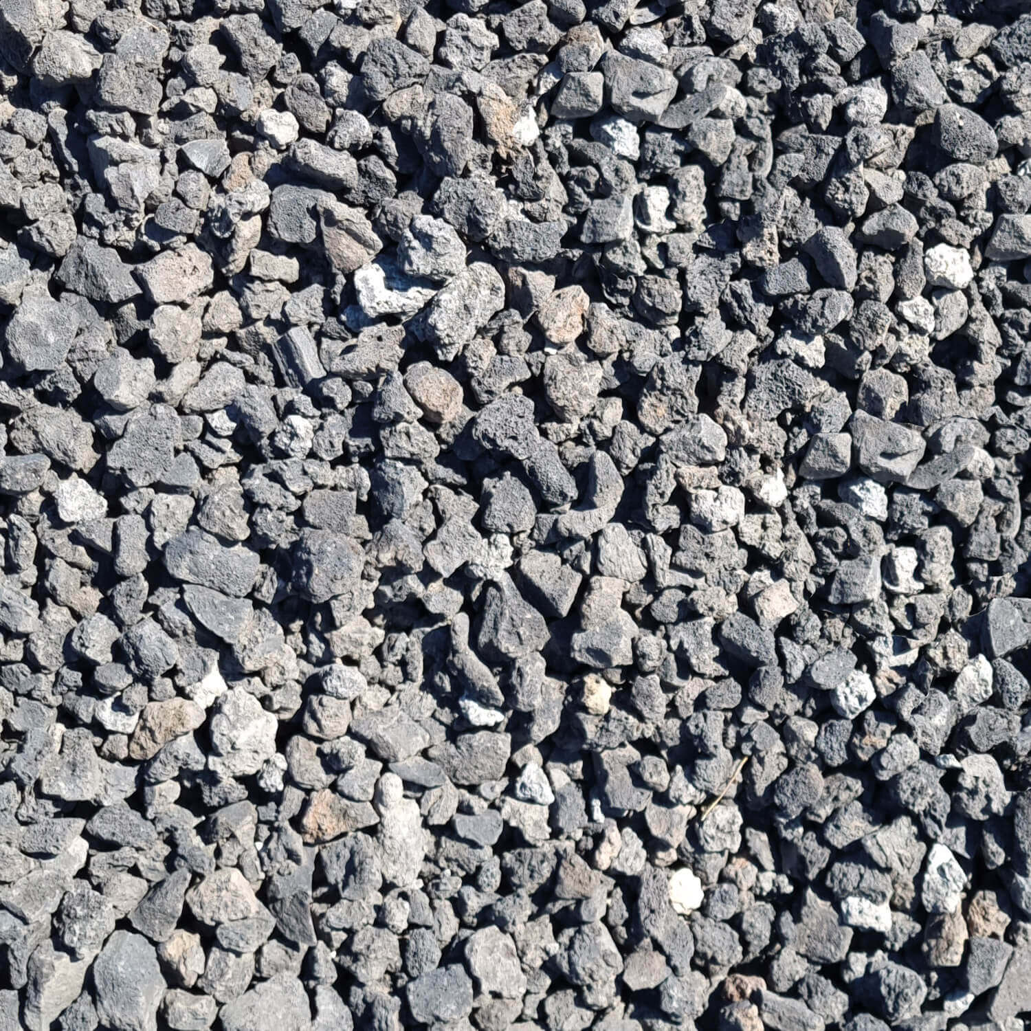 LVH25 Lavamulch Anthrazit 16 32mm Textur